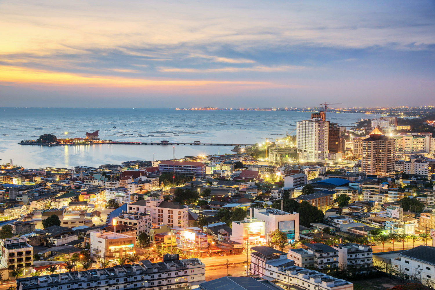 The Best Resorts to Live In Between Bangkok and Pattaya