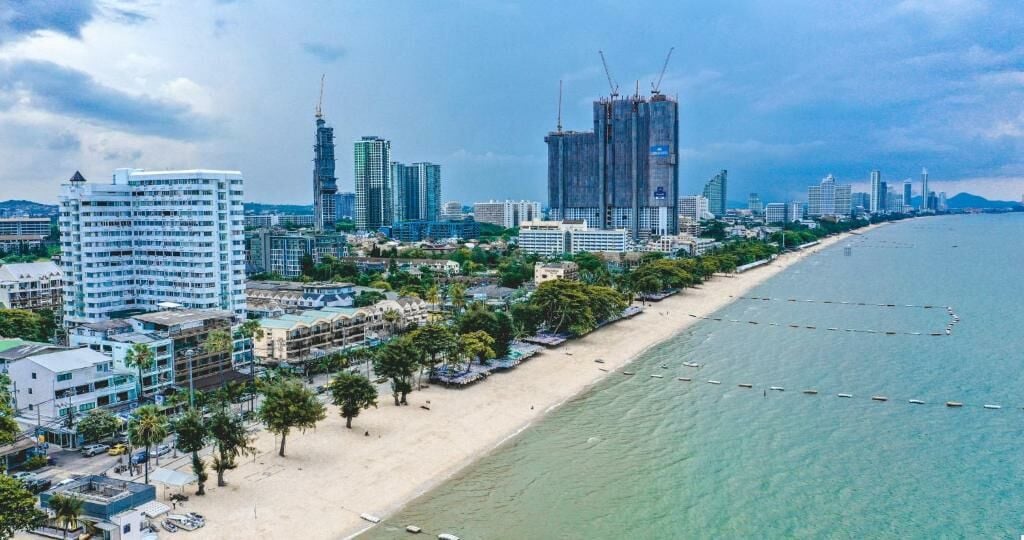 Discover Jomtien: The Best of Pattaya with a Serene Twist